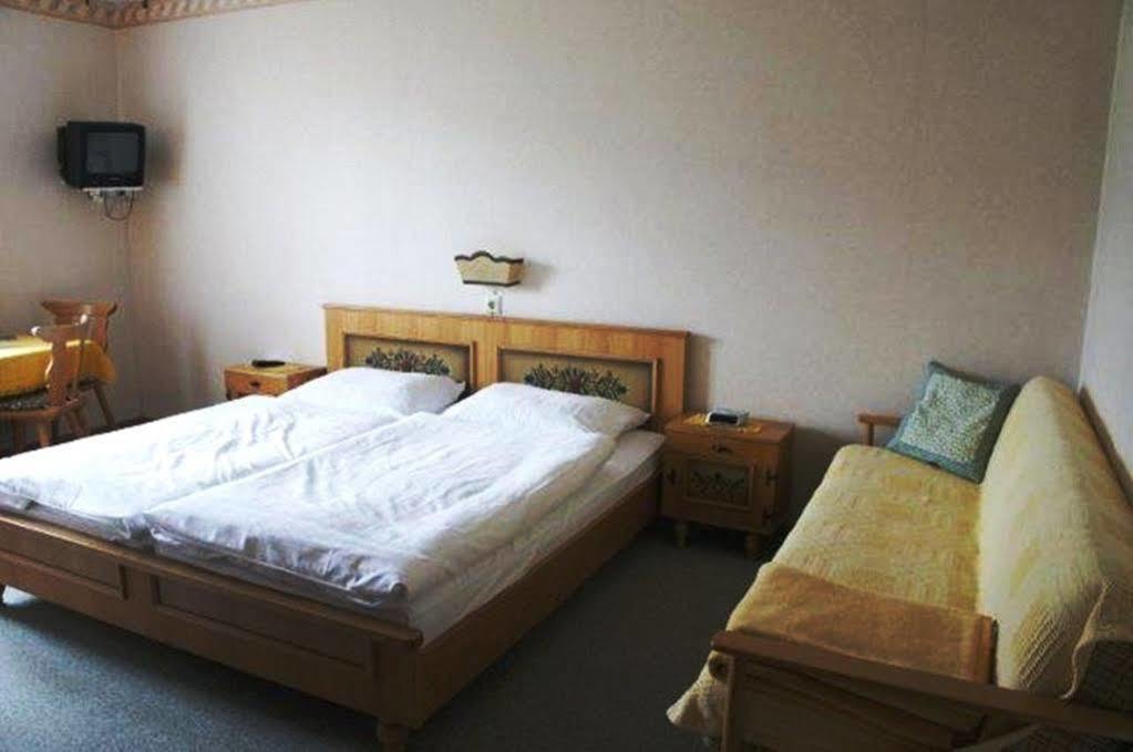 Privatzimmer Eva Leitgeb Bed & Breakfast Faistenau Exterior foto